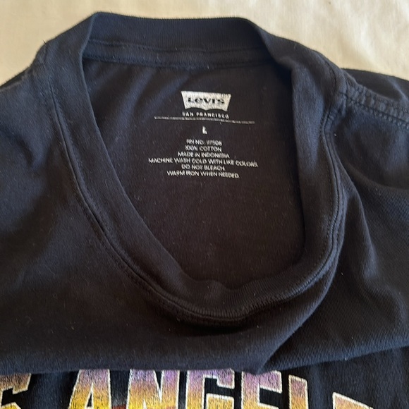 LEVI’S NBA SHORT SLEEVE T- SHIRT BLACK SIZE L - Picture 6 of 7